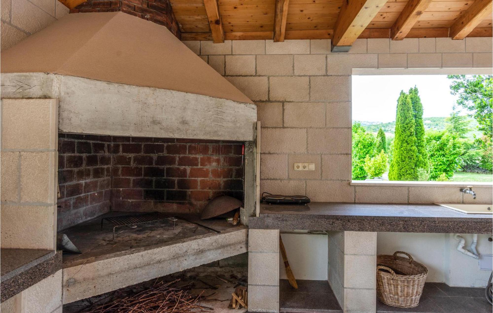 Nice Apartment In Ostrvica With Kitchen Extérieur photo